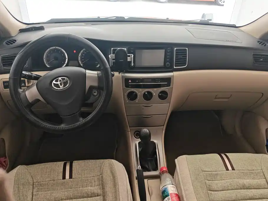 Toyota Corolla — миниатюра 12