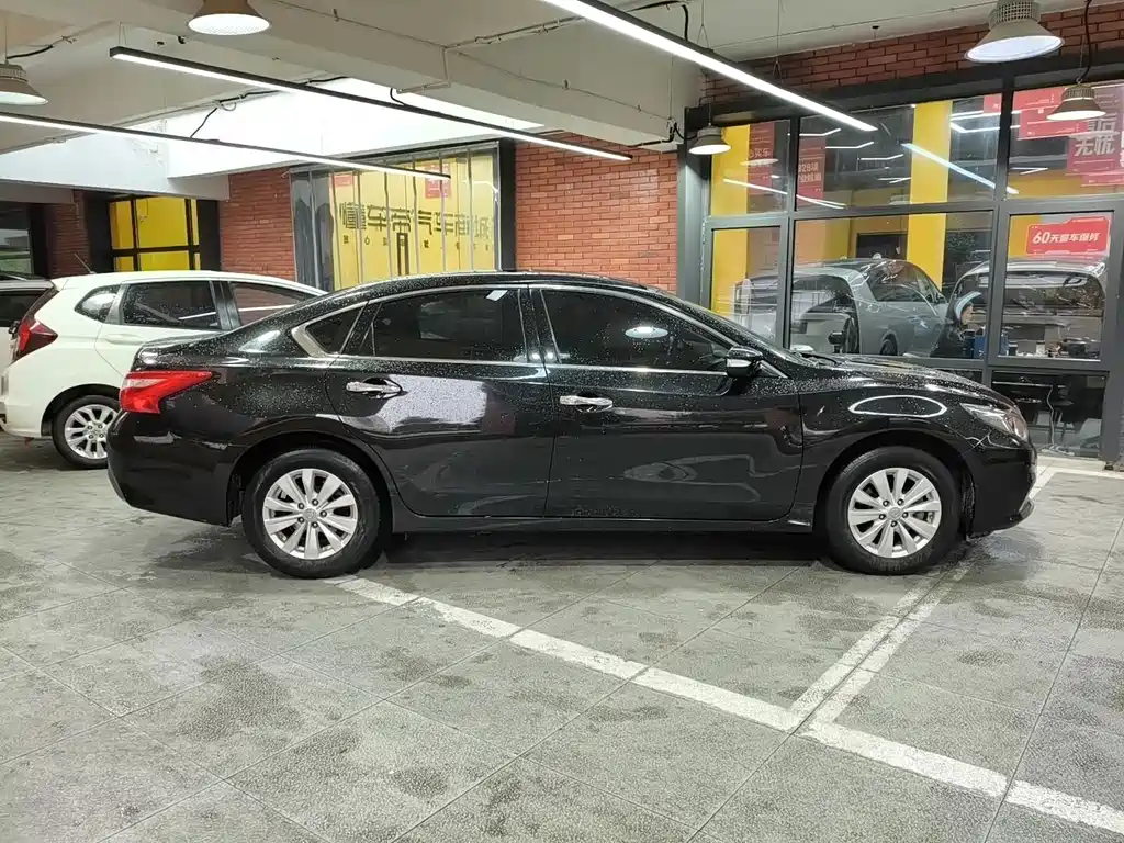 Nissan Teana — миниатюра 5