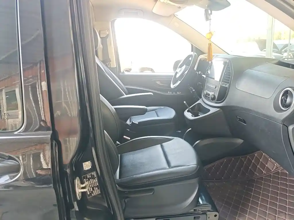 Mercedes-Benz Vito — миниатюра 25