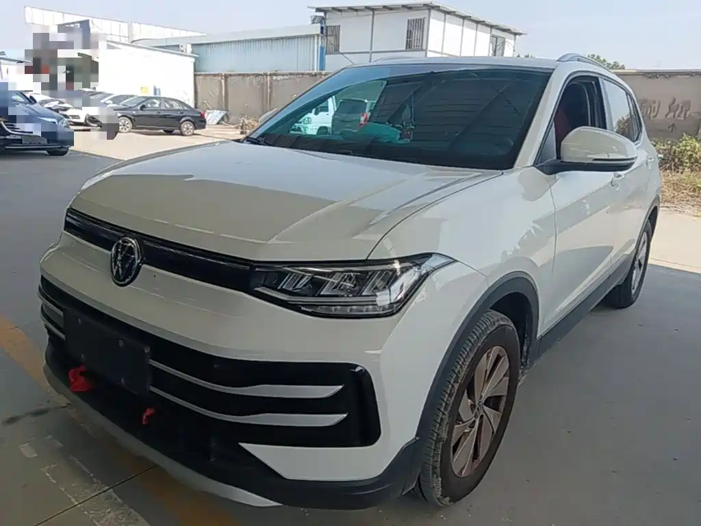 Volkswagen Tharu — миниатюра 2