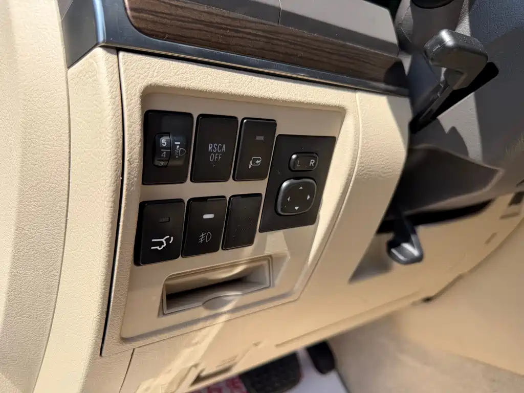 Toyota Land Cruiser 2020 4.0L GX-R