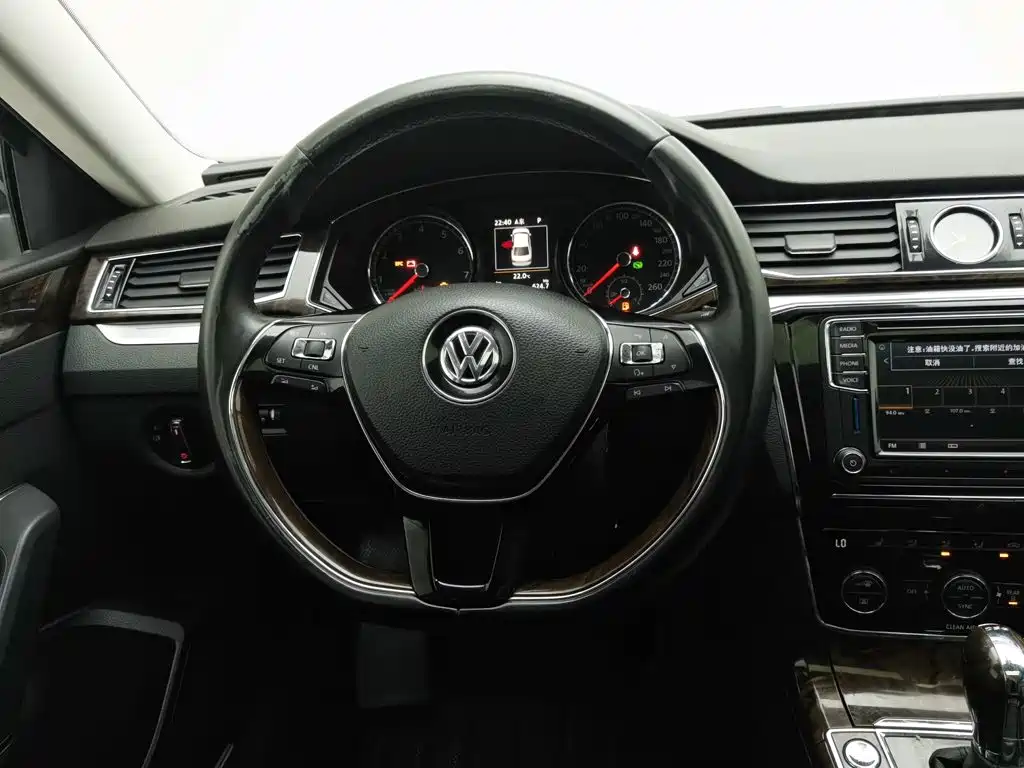 Volkswagen Passat — миниатюра 11