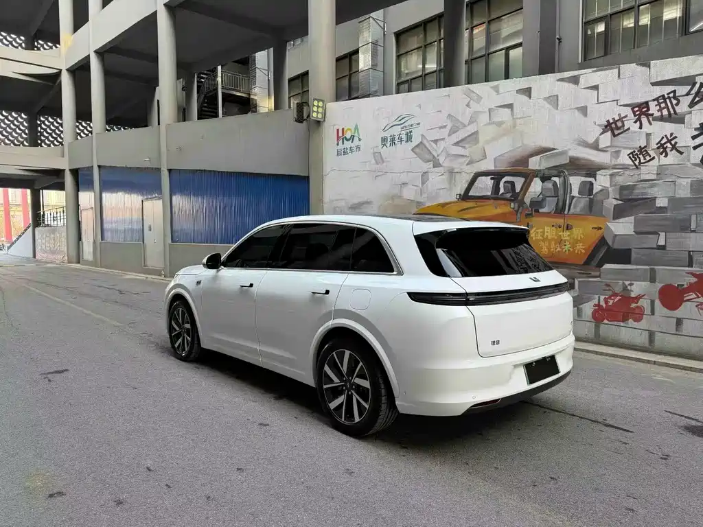 Li Auto IDEAL L7