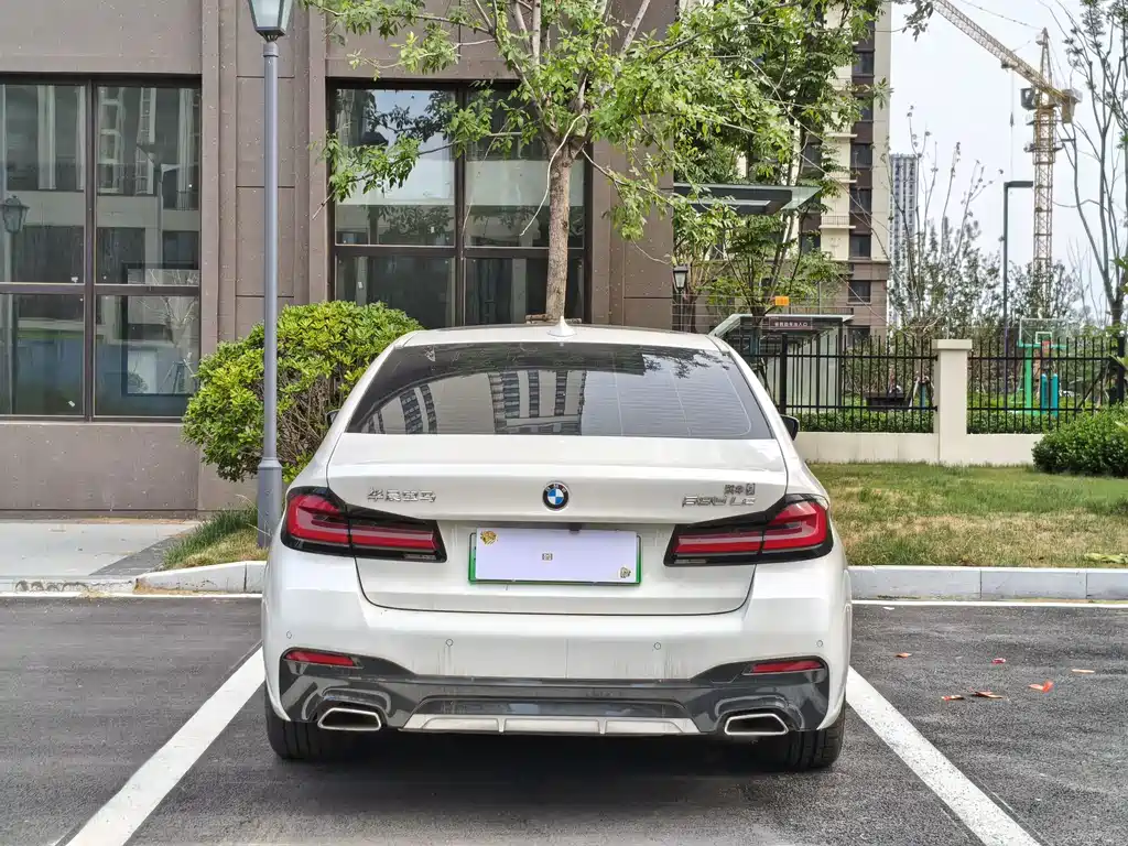 BMW 5 Series 5 2021 535Le M Sport