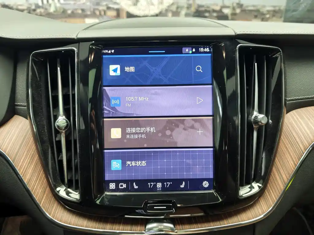 Volvo XC60 — миниатюра 10