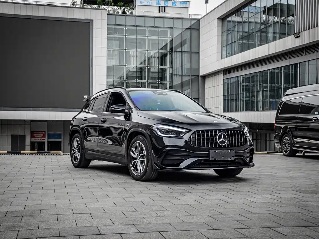 Mercedes-Benz GLA A MG 2023 AMG GLA 35 4MATIC