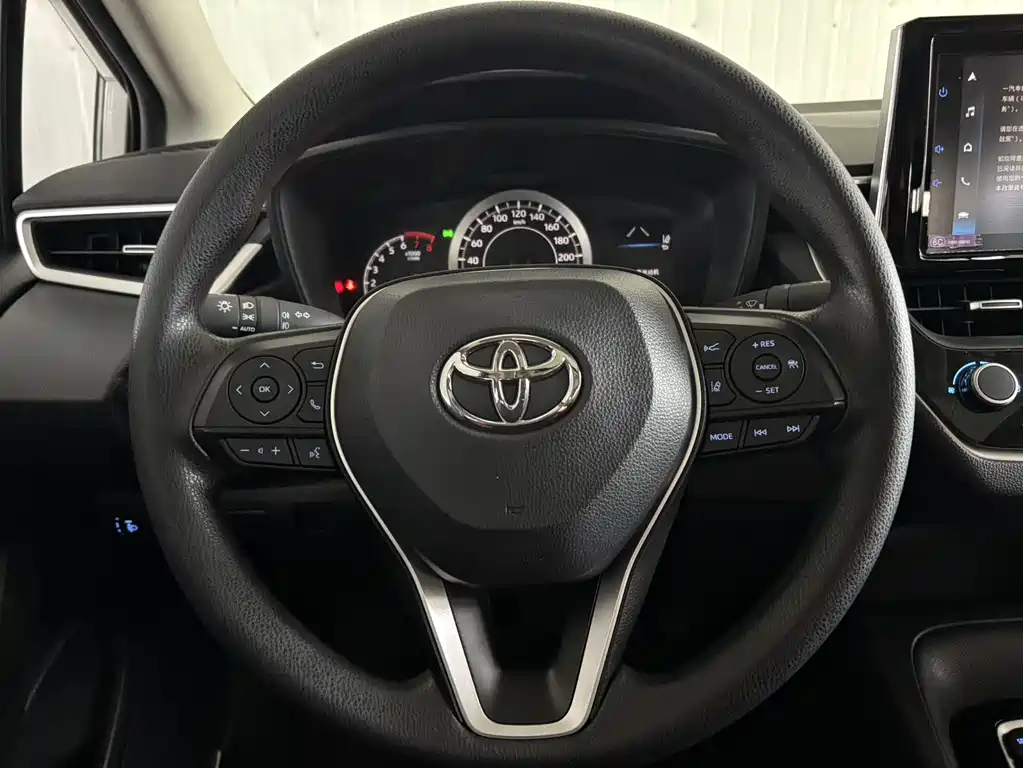 Toyota Corolla — миниатюра 12