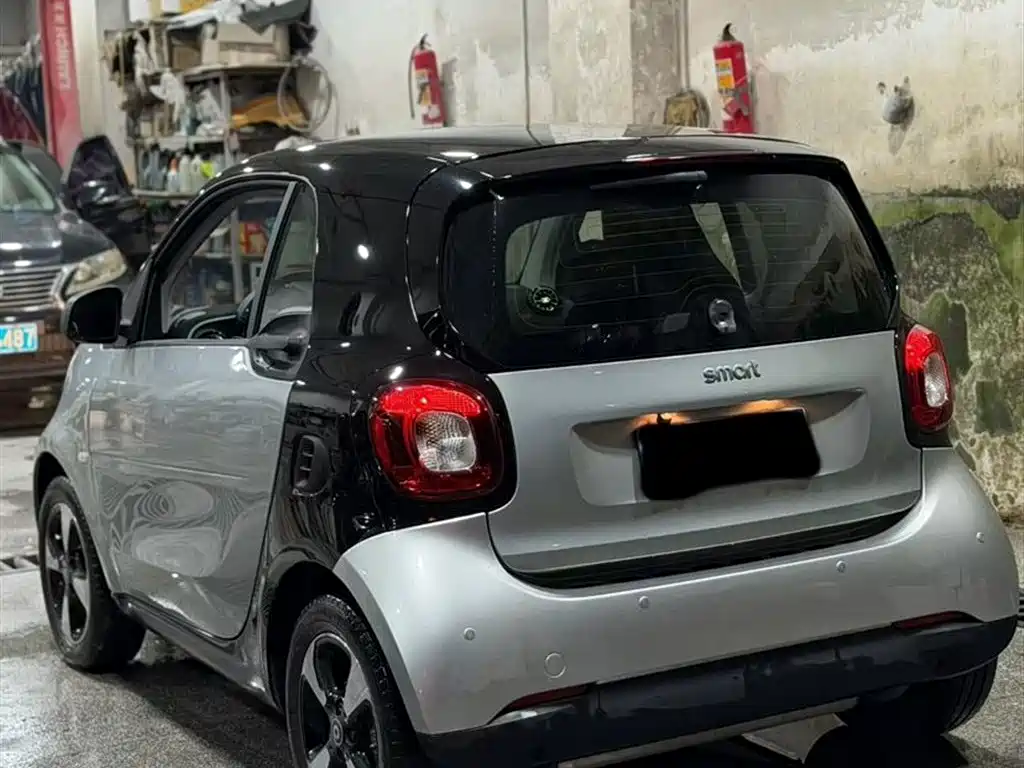 Smart fortwo 2015 1.0L 52