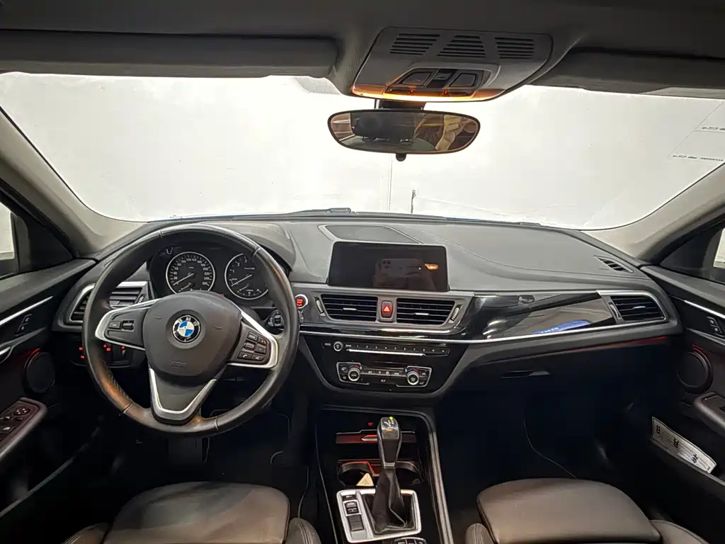 BMW 1 Series — миниатюра 8