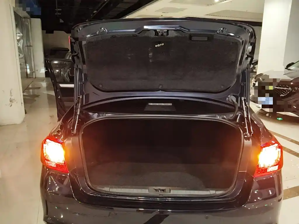 Subaru Legacy — миниатюра 19