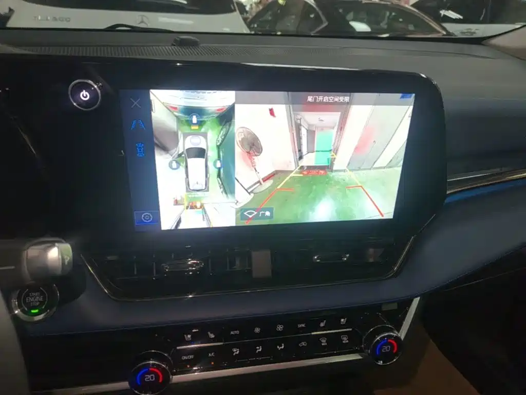 Chevrolet Plus — миниатюра 13