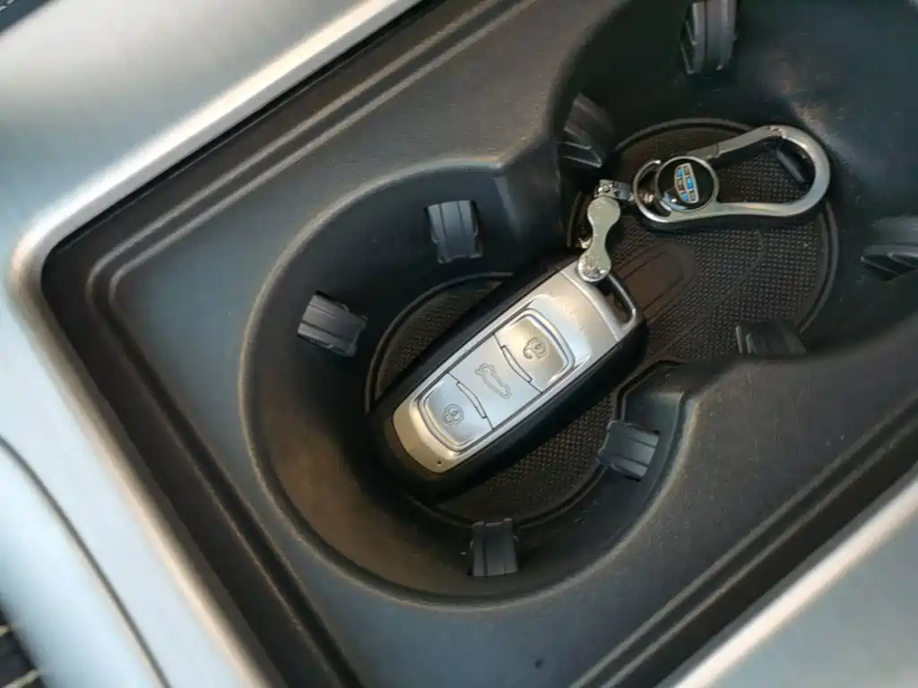 Geely Boyue — миниатюра 9