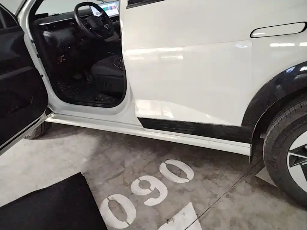 Hyundai EO — миниатюра 22