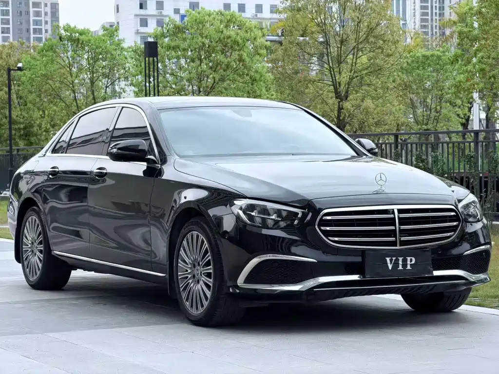 Mercedes-Benz E-Class 2021