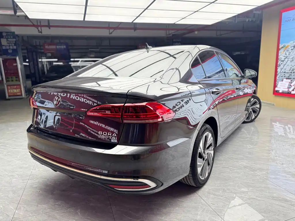 Volkswagen Bora — миниатюра 5