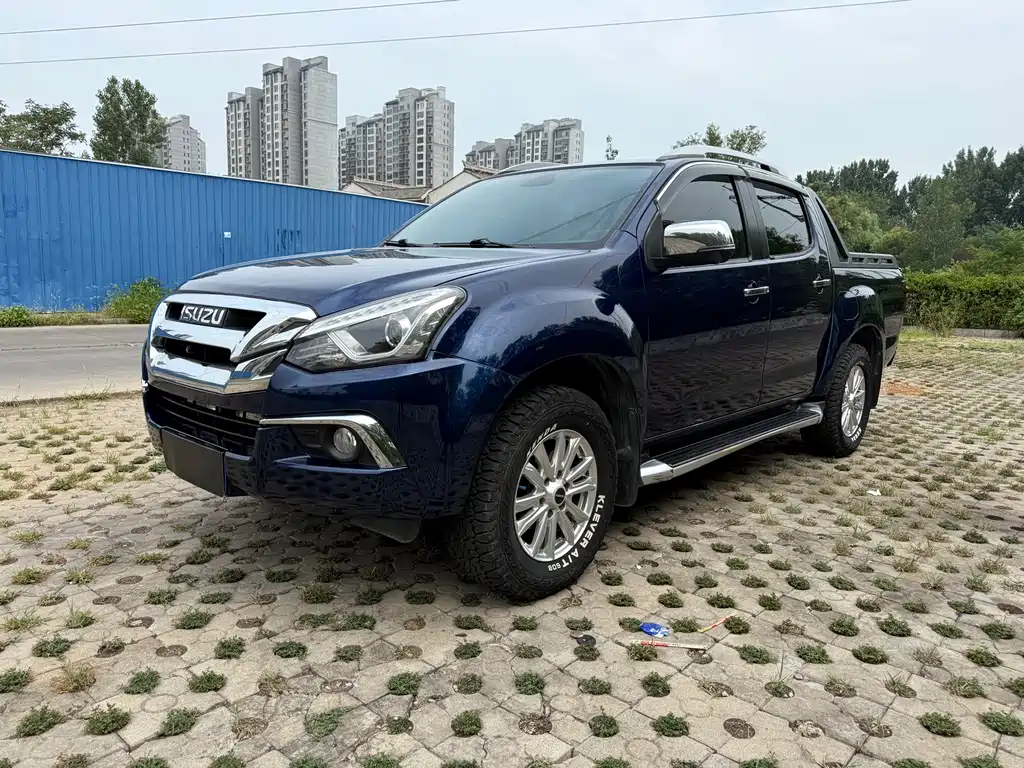 ISUZU D MAX
