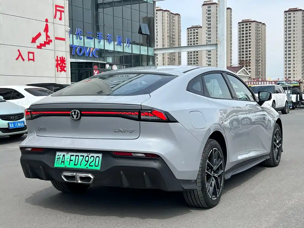 Changan UNI-V iDD 2024 iDD 136km