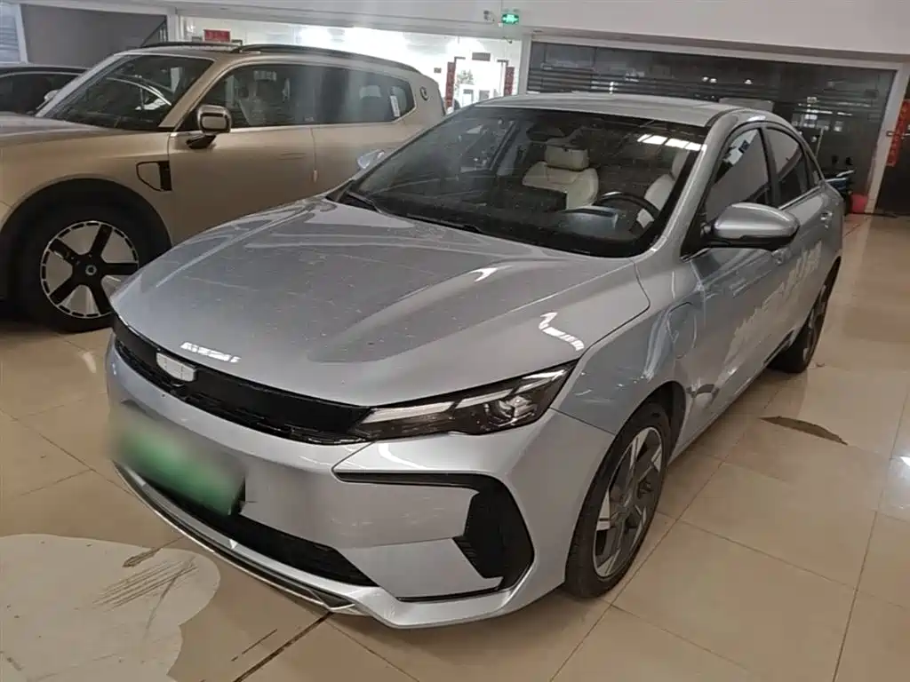Geely L HiP 2023