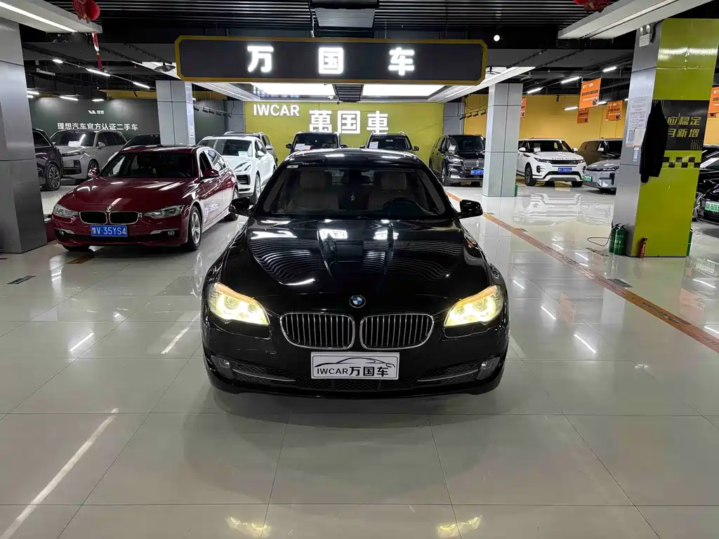 BMW 5 Series — миниатюра 2