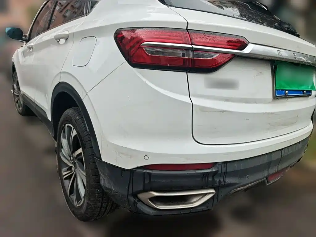 Geely Binyue — миниатюра 4