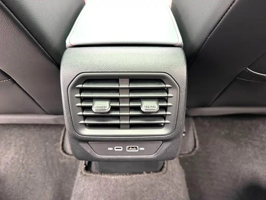 Volkswagen Lamando — миниатюра 10