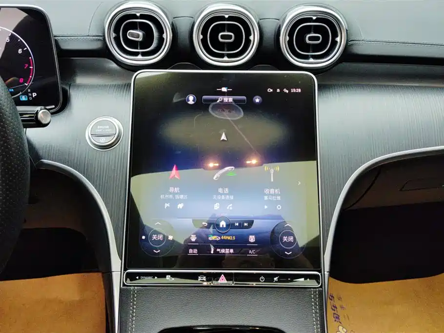 MERCEDES-BENZ C CLASS