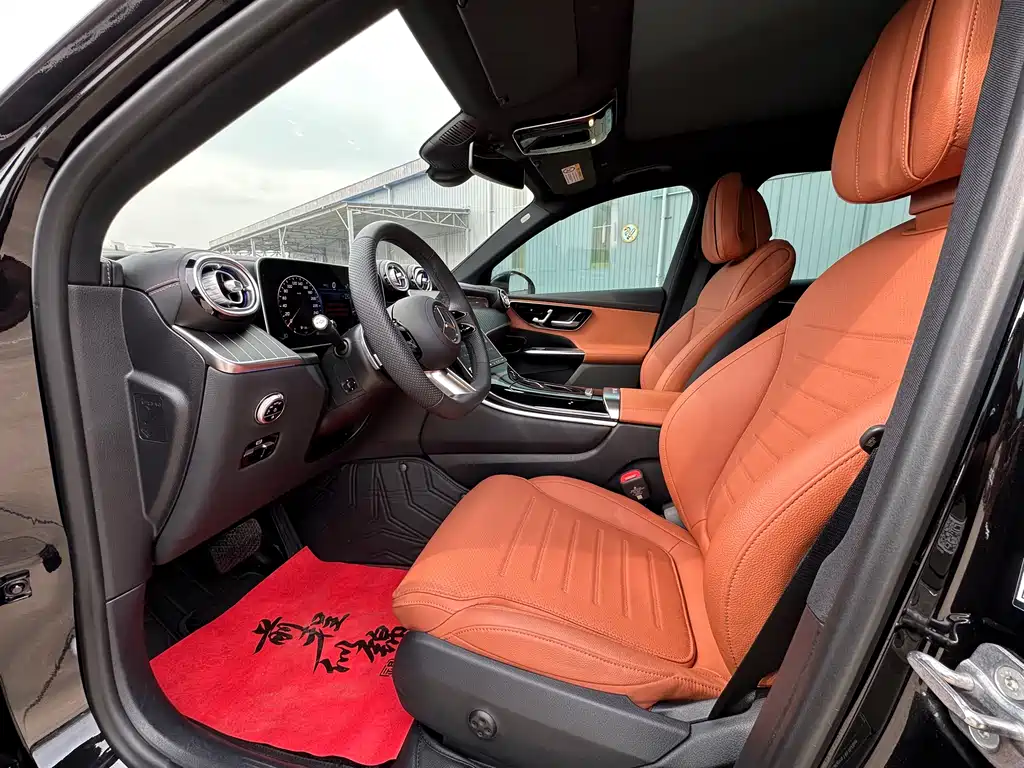 Mercedes-Benz GLC 2024 GLC 300 L 4MATIC 5 мест