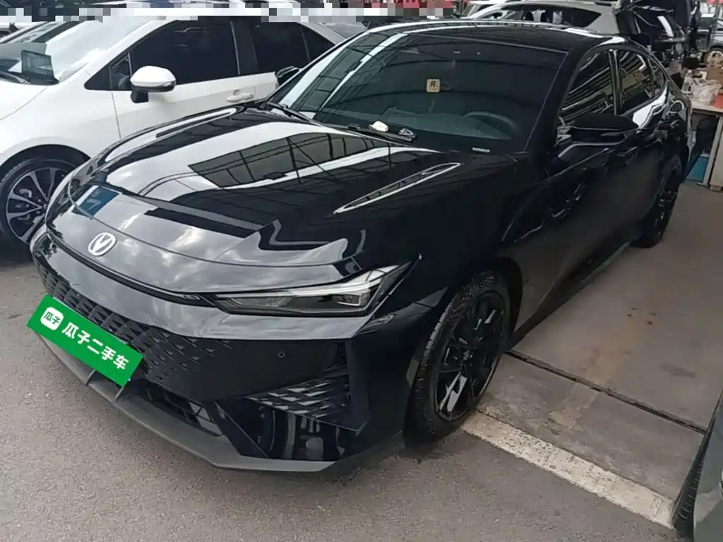 Changan UNI-V 2024 1.5T Luxury