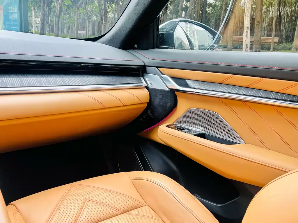 ZEEKR EXTREME KRYPTON 001