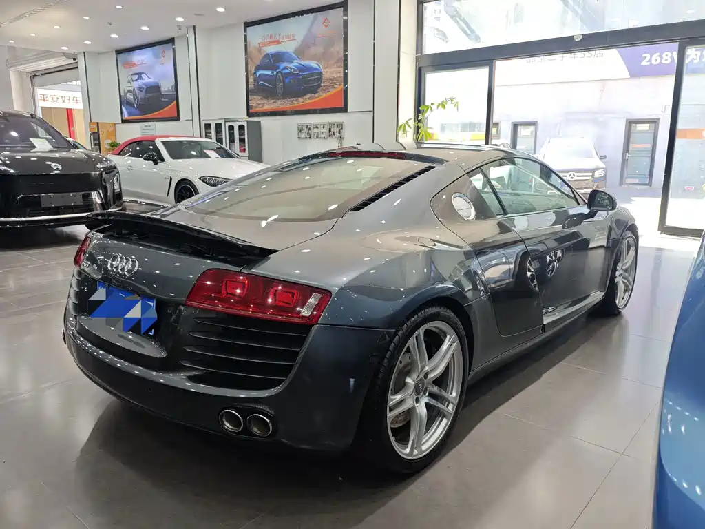 Audi R8 — миниатюра 16