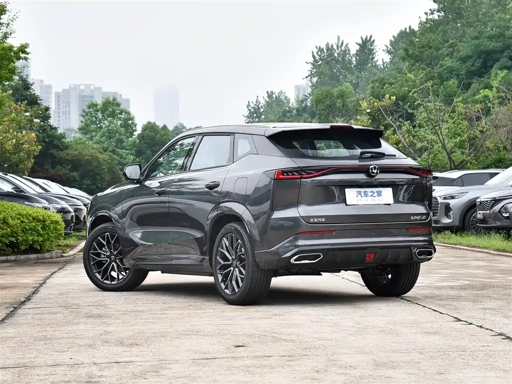 Changan UNI-Z 2025 125km +