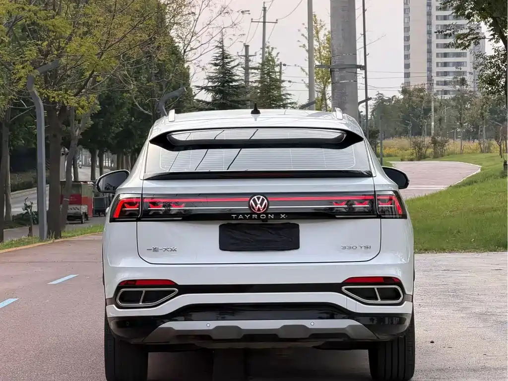 Volkswagen X — миниатюра 8