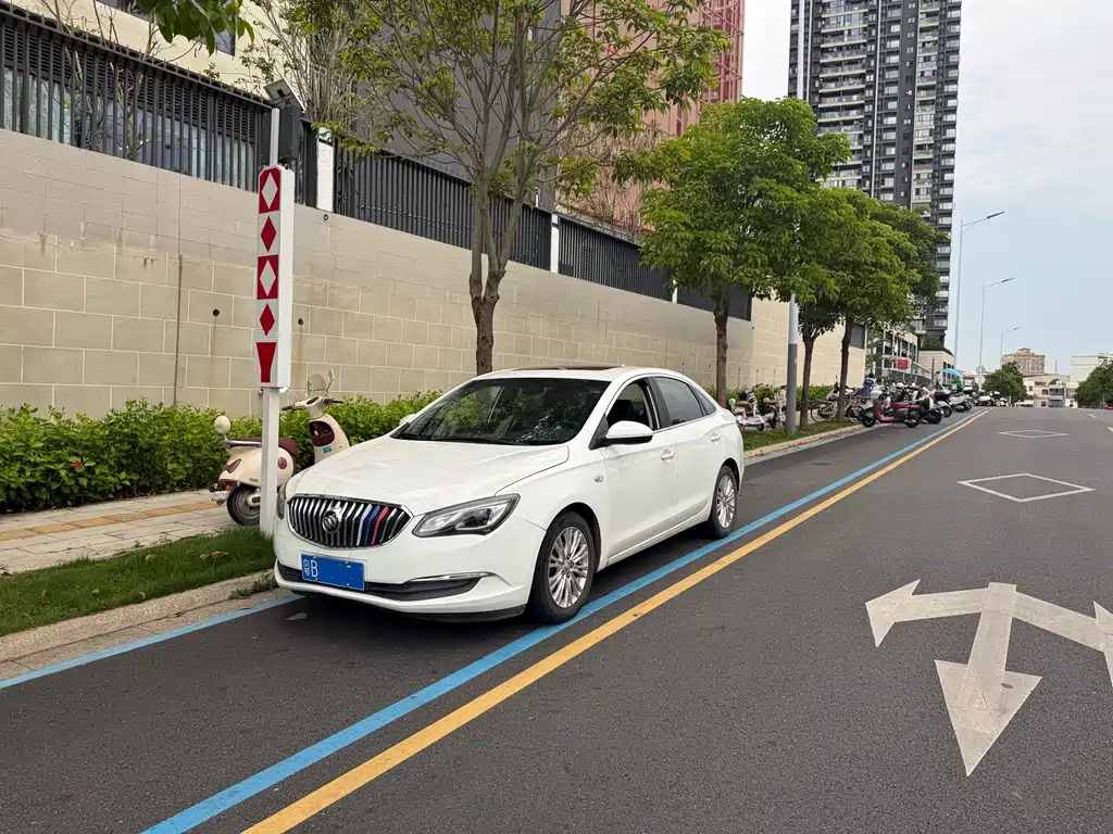 Buick Excelle 2016