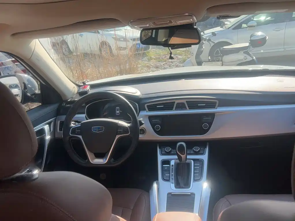 Geely Boyue — миниатюра 14