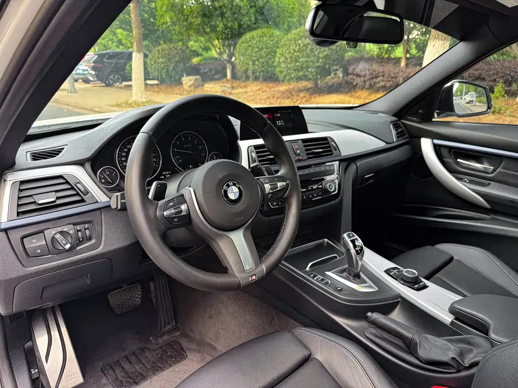 BMW 3 Series 3 2018 320i M Sport
