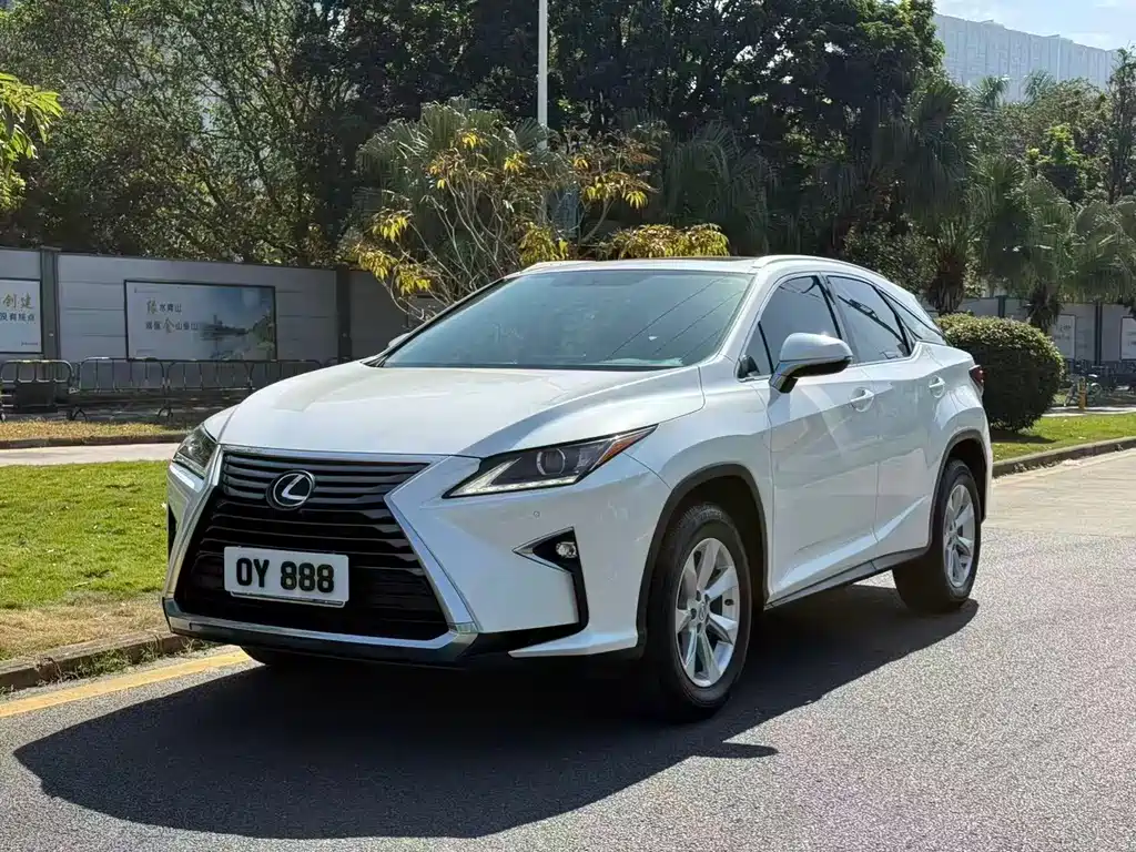 Купить Lexus RX