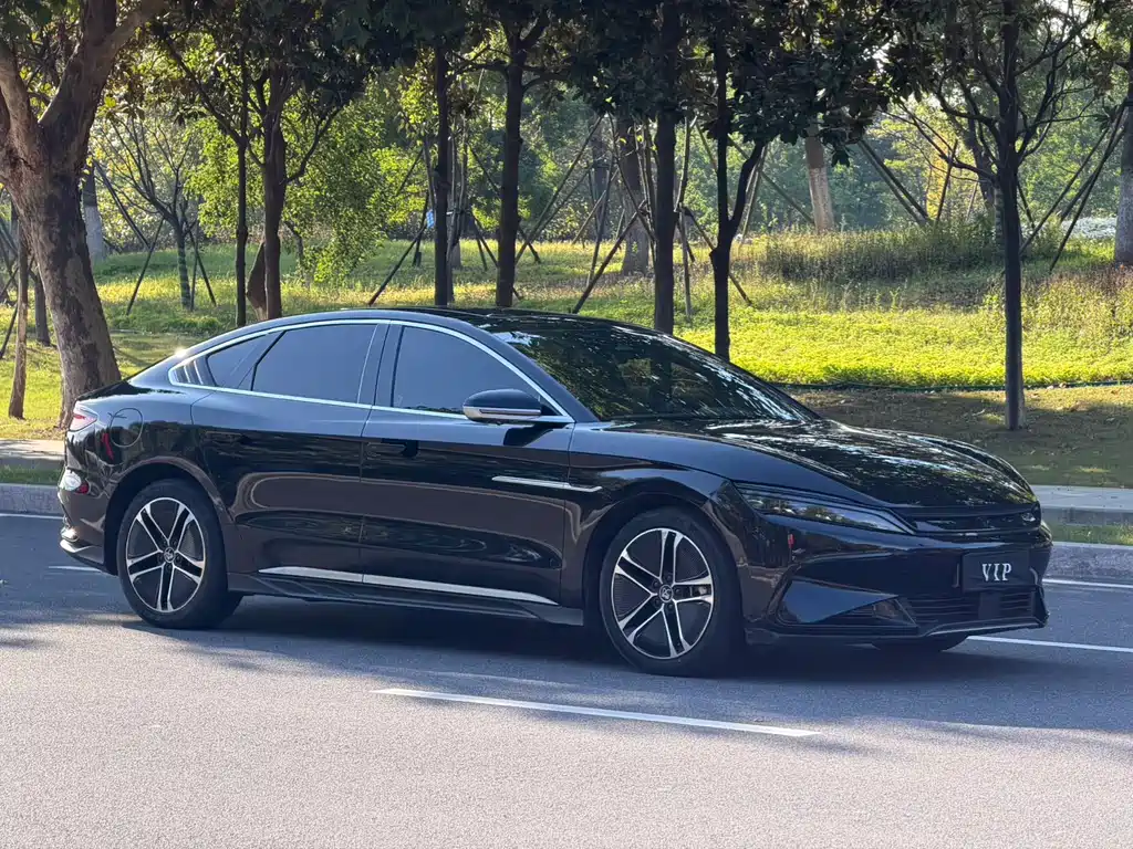 BYD Han — миниатюра 3
