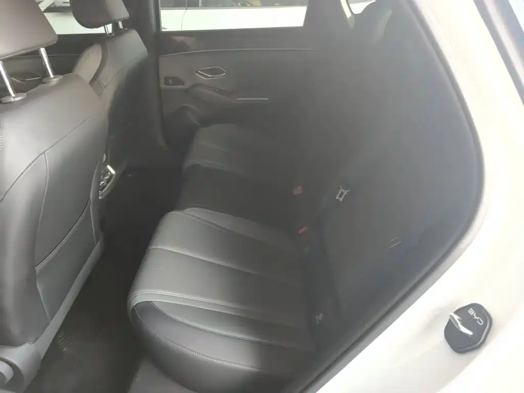 BYD Qin L — миниатюра 14
