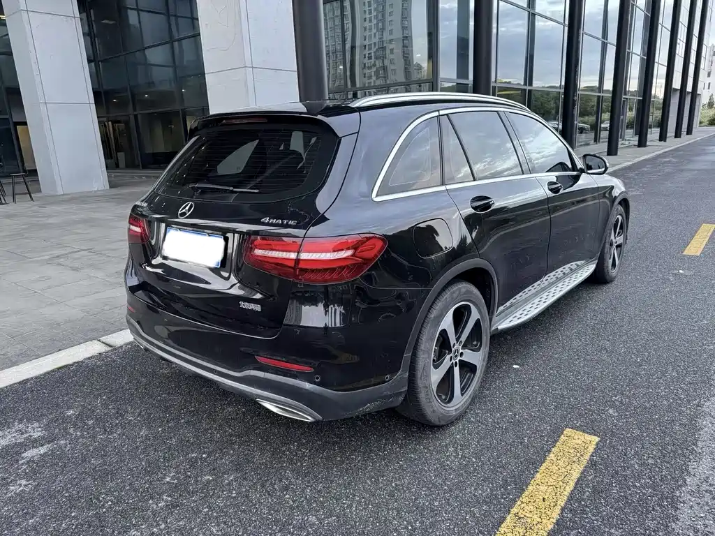 Mercedes-Benz GLC — миниатюра 11