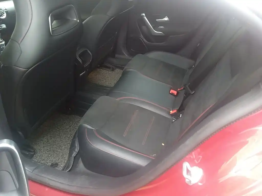 Mercedes-Benz CLA (Import) — миниатюра 17