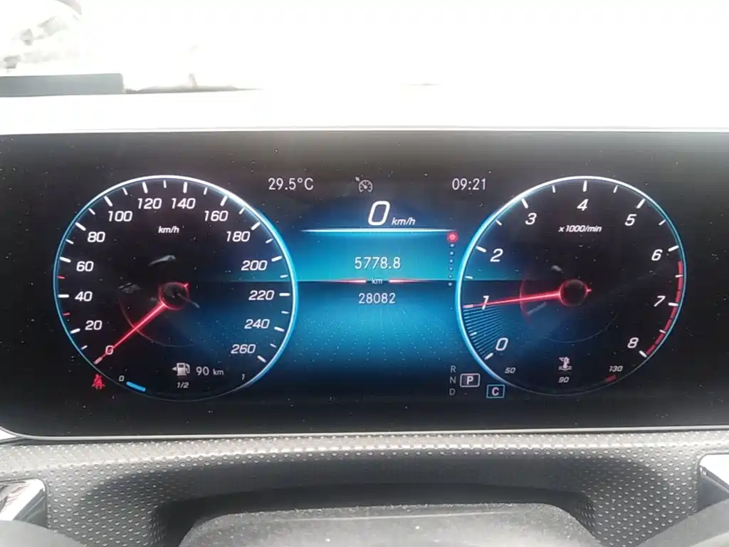 Mercedes-Benz CLA (Import) — миниатюра 12