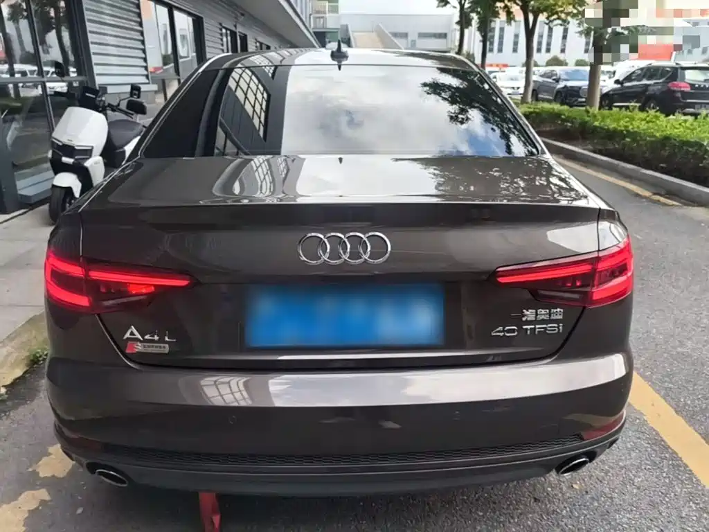 Audi A4L — миниатюра 6