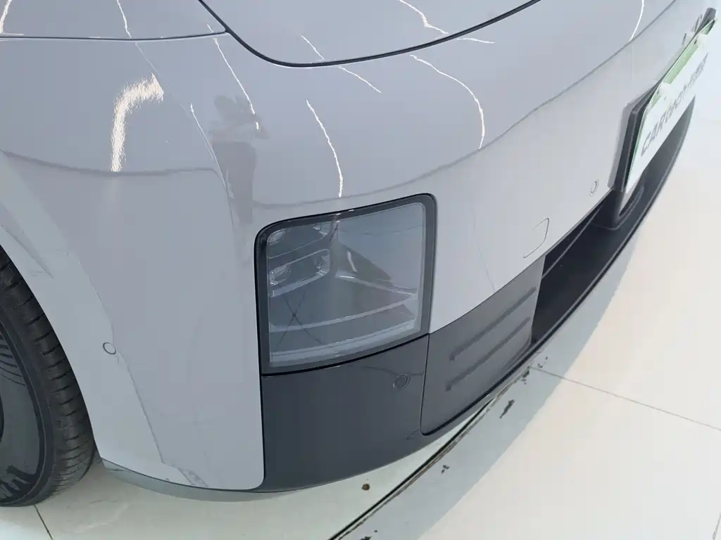 Li Auto Li MEGA — миниатюра 21