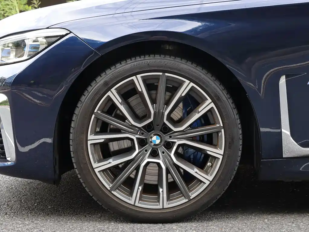 BMW 7 Series 7 2022 740Li xDrive Executive M Sport