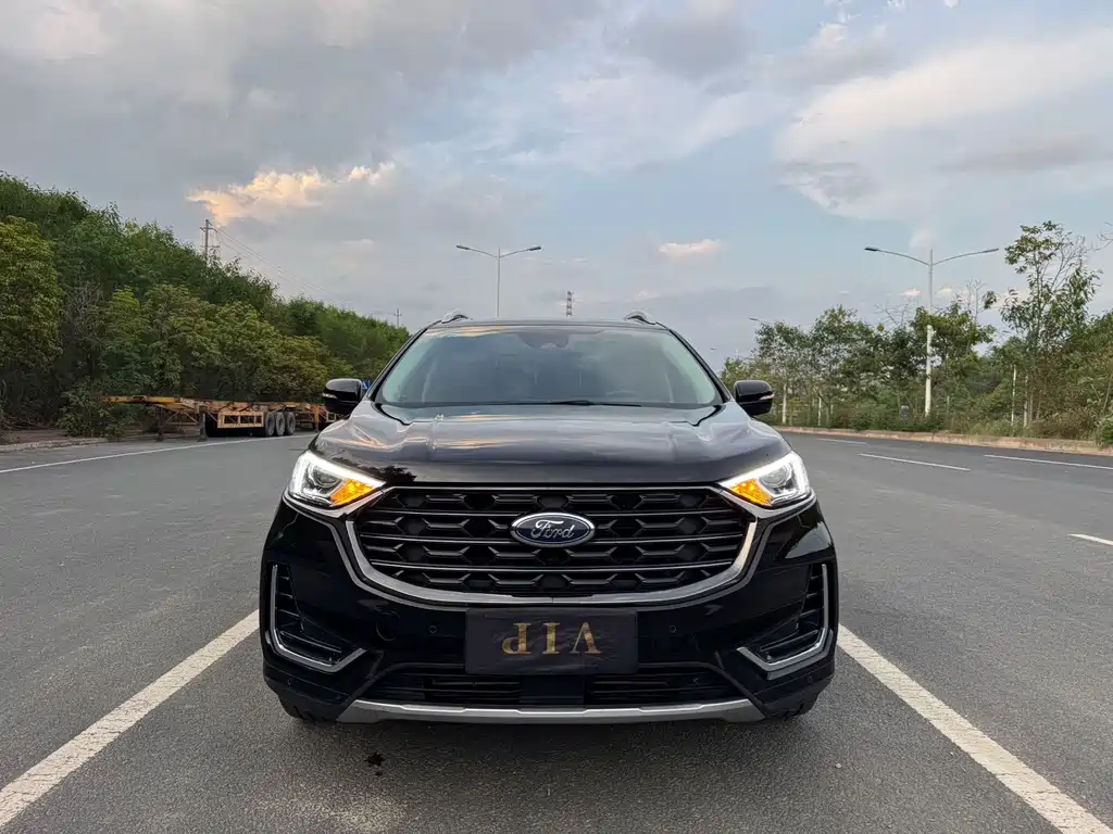 Ford Edge — миниатюра 3