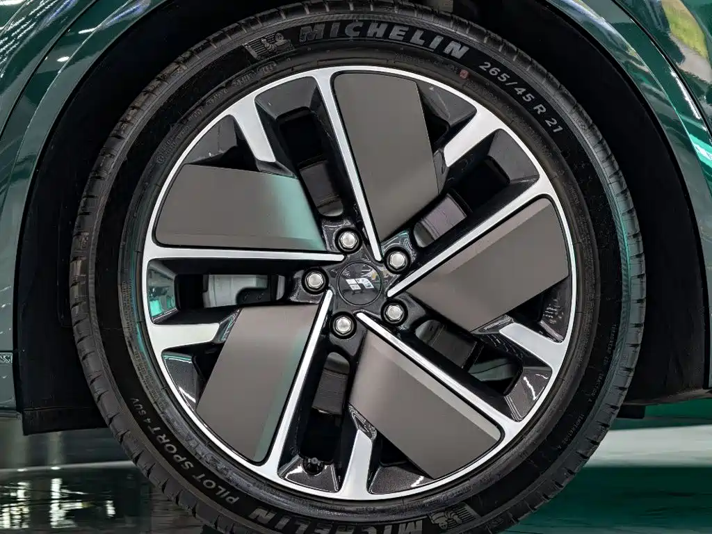 Li Auto Li L9 — миниатюра 7
