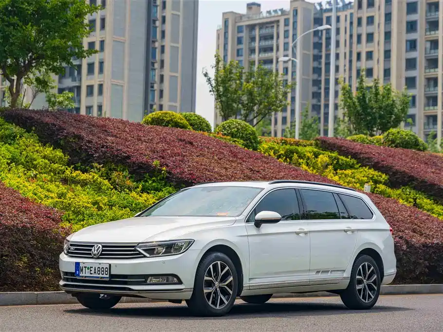 Купить Volkswagen Viloran