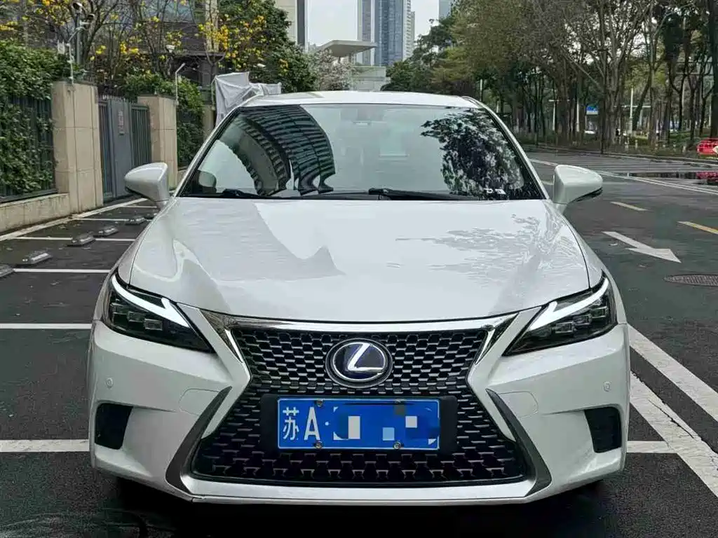 LEXUS CT