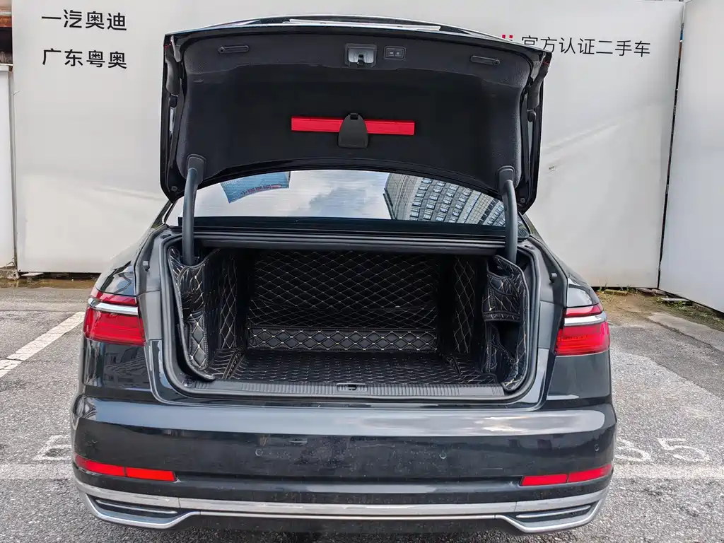 Audi A8 2018 A8L 55 TFSI quattro Elite