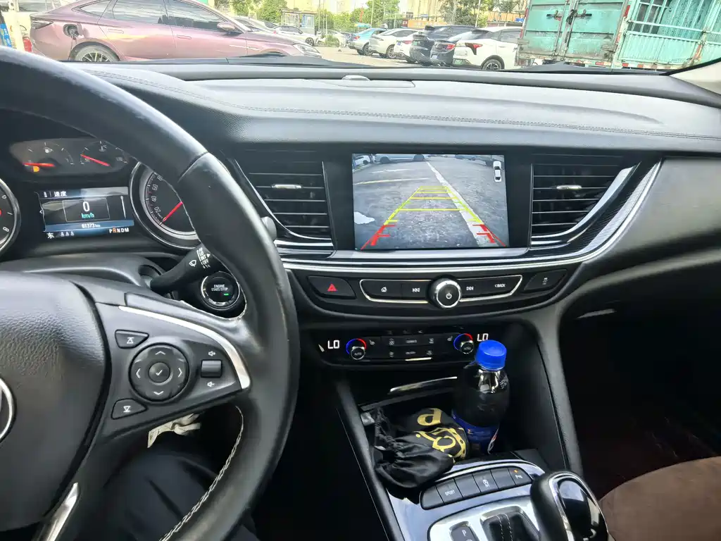 Chevrolet Malibu XL — миниатюра 17